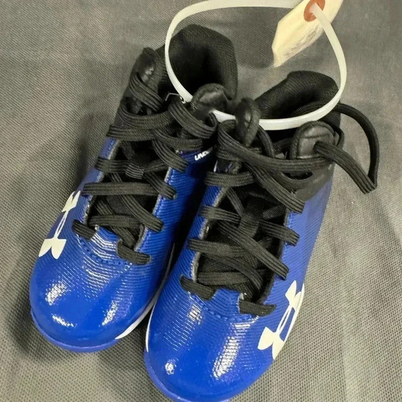 Under Armour ~ Leadoff Baseball Cleats ~  Youth Size 8K - Picture 9 of 9